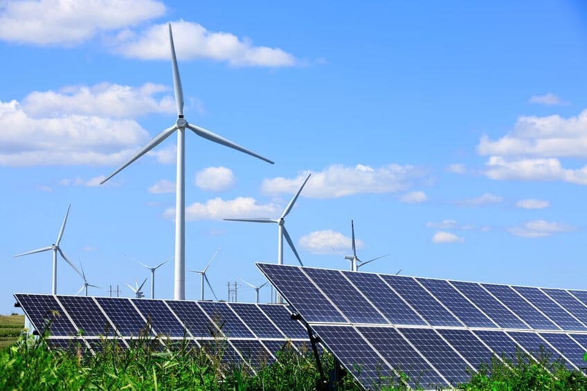 China expands renewable energy production